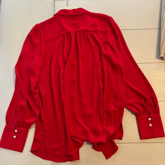 Loft shirt size Med Red - Picture 2 of 2